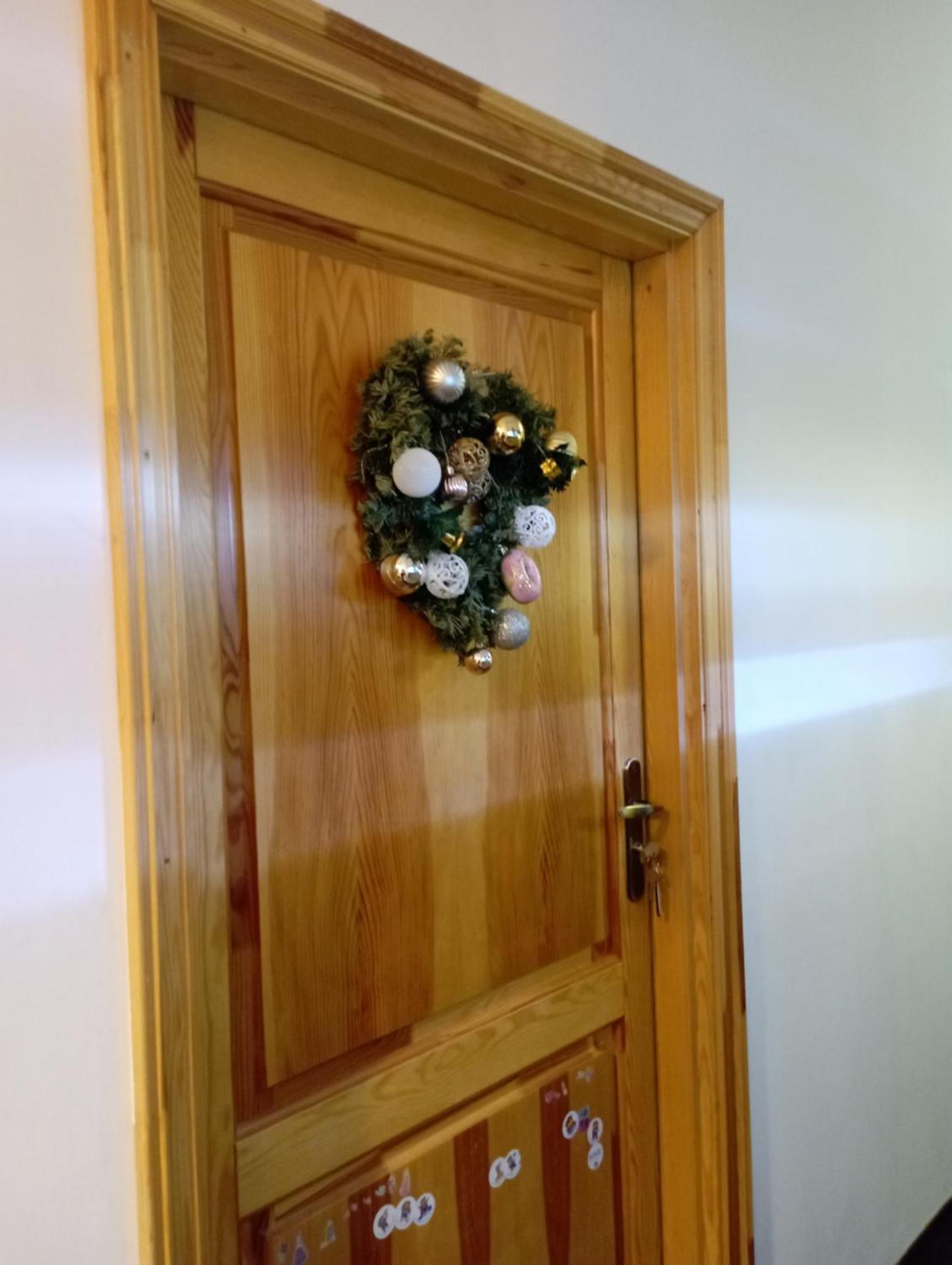 A3Apartament 2 Pokojowy Aneks Kuchenny 2 Lazienki Wlasne Na Korytarzu Villa Jumper Pobyt Na Termach Dla 2 Osob Gratis Zakopane Rom bilde